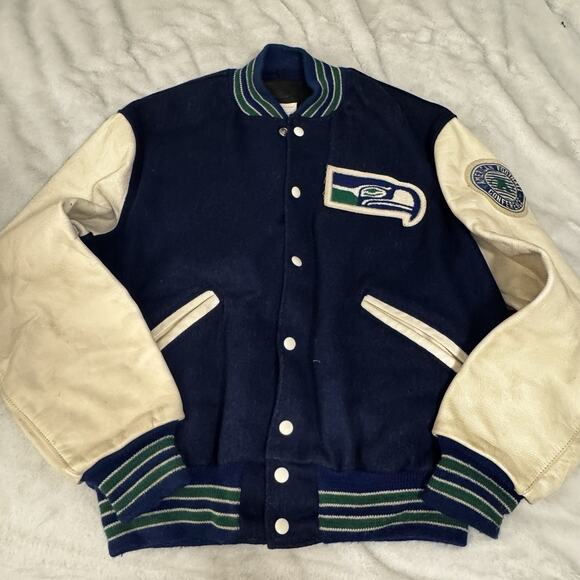 Seahawks Jacket Size 42 Authentic - Picture 1 of 14